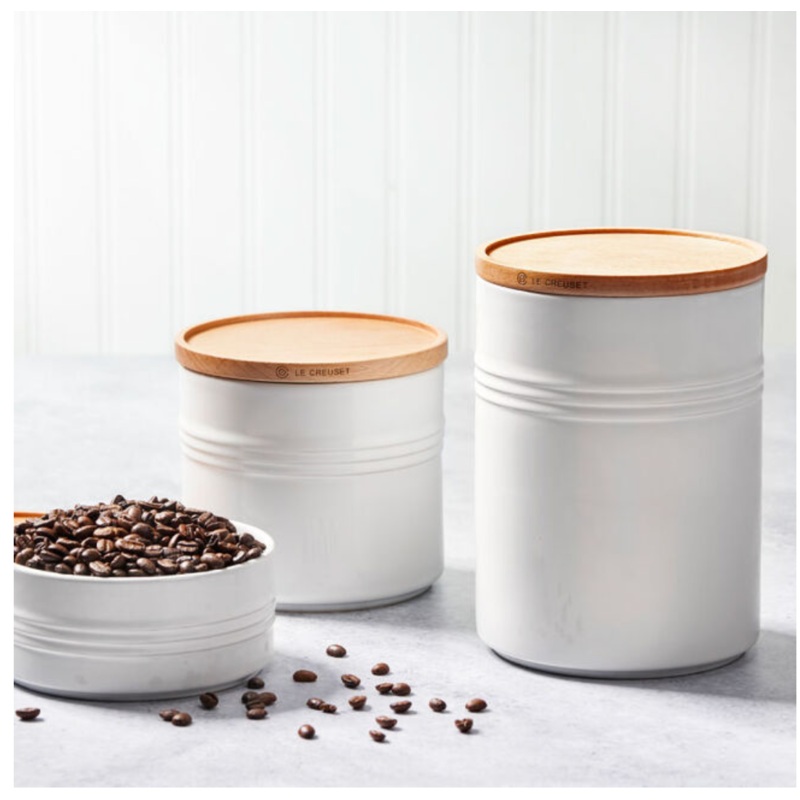 Le Creuset - Canister with Wood Lid