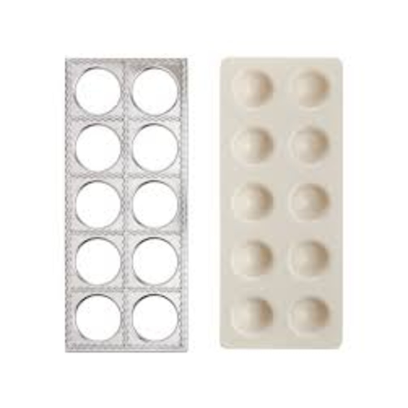 Fante's  Grandma Luisa's Jumbo Ravioli Form