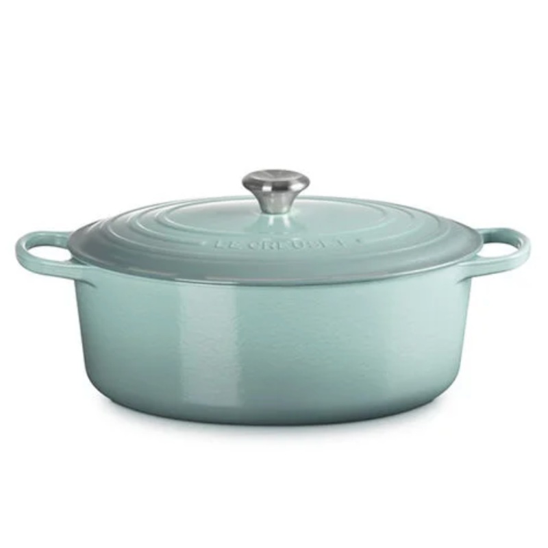 Le Creuset Signature Oval Dutch Oven - 8 qt