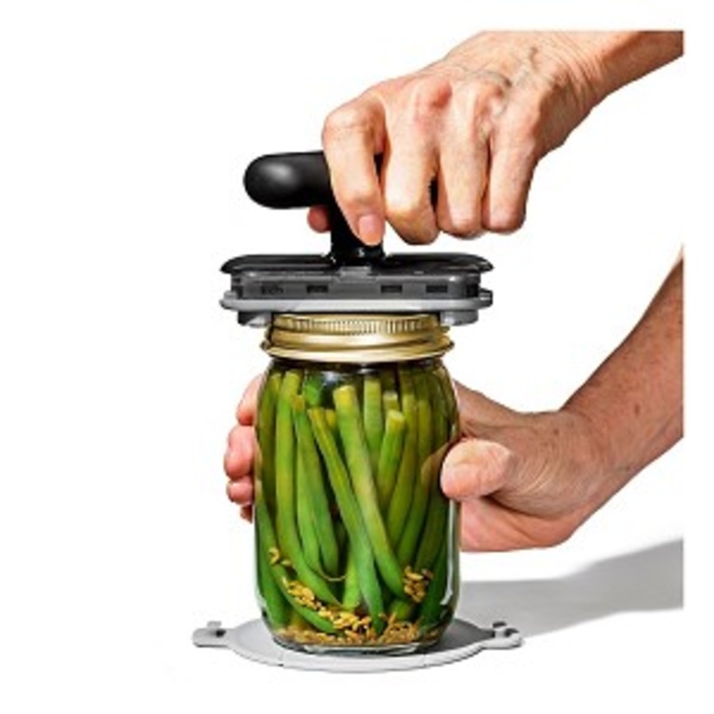 OXO Twisting Jar Opener with Base Pad