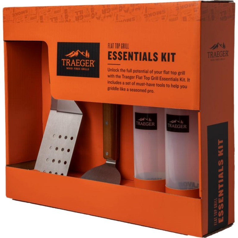 Traeger Flat Top Essential Bundle BAC735