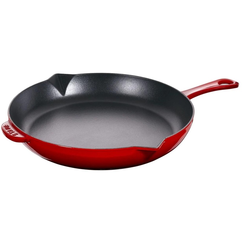 Staub 26cm Cast Iron Fry Pan with Pouring Spout 40510-717