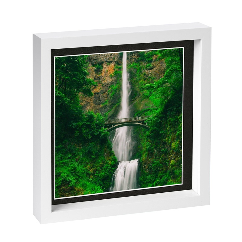 10" x 10" White 3D Box Photo Frame with 8" x 8" Mount