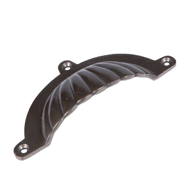 130mm x 60mm Fluted Cabinet Cup Handle