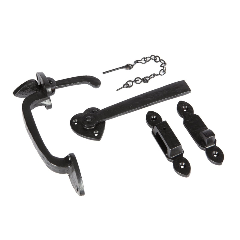 195mm Black Arrowhead Suffolk Latch