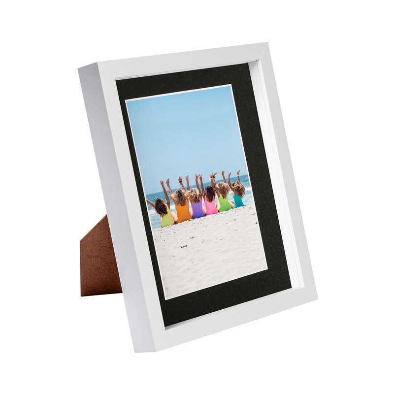 8" x 10" White 3D Box Photo Frame with 5" x 7" Mount