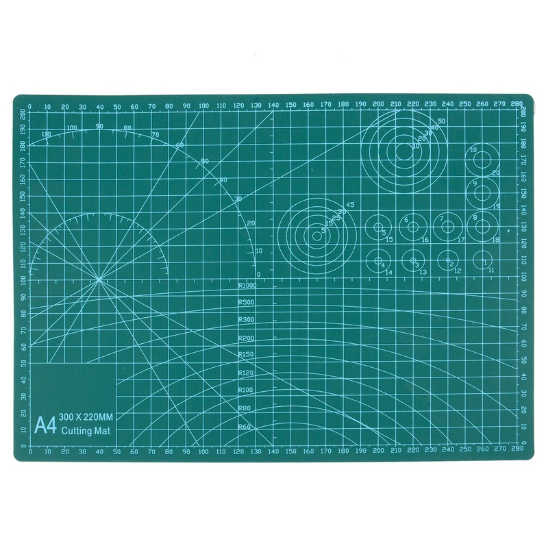 Green A4 (22 x 30cm) Cutting Mat