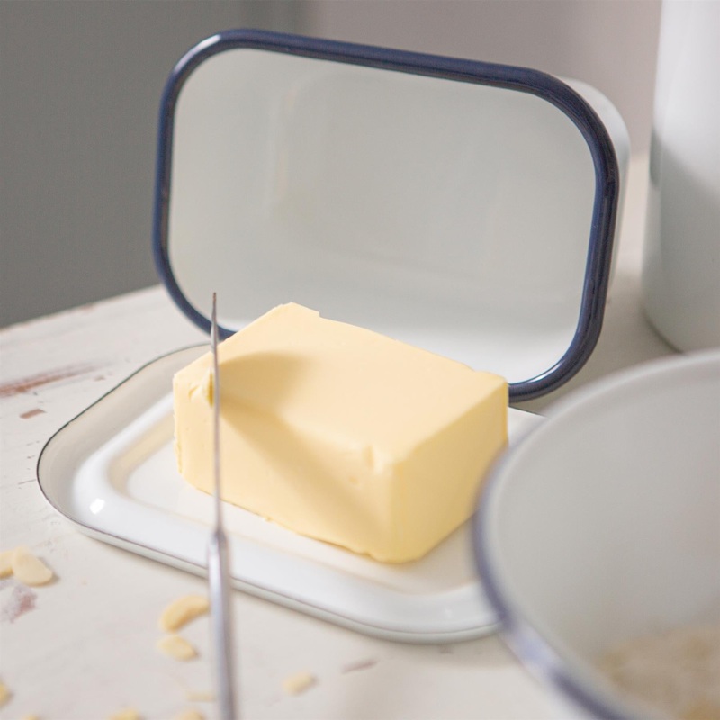 18.5cm x 10cm White Enamel Butter Dish
