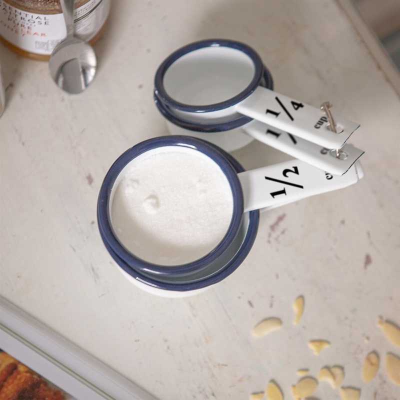 4pc White Enamel Measuring Cups Set