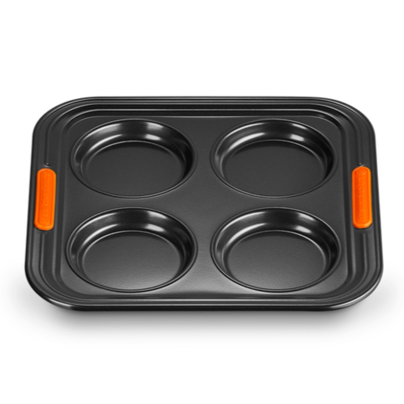 Le Creuset T.N.S 4 Cup Yorkshire Pudding Tray