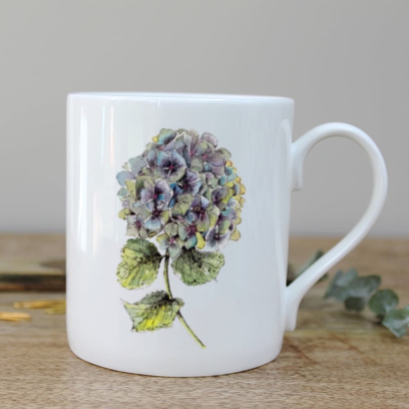 Toasted Crumpet Hydrangea Mug in a Gift Box