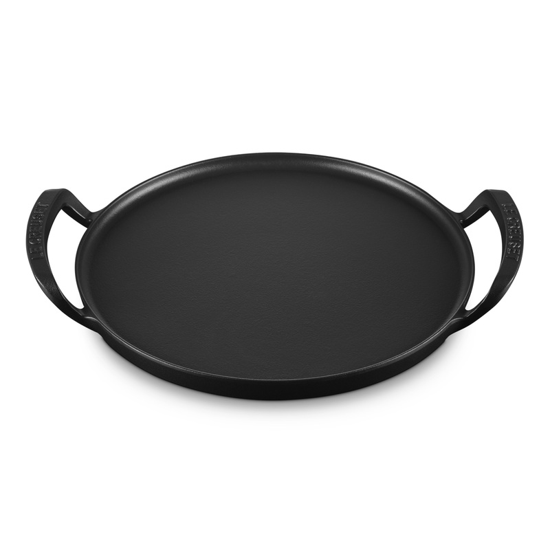 Le Creuset Black BBQ Pizza Pan - 30cm
