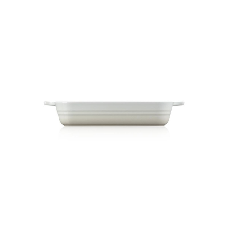 Le Creuset Cooks Special Stoneware Square Baker | 23cm | Meringue