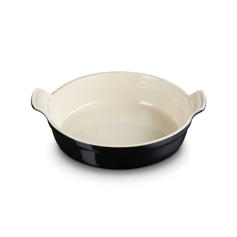 Le Creuset Cooks Special 24cm Heritage Round Deep Baking Dish - Black