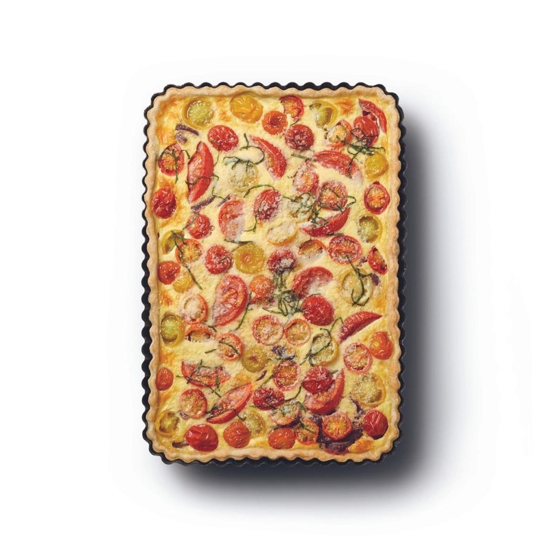 MasterClass Non-Stick Loose Base Fluted Rectangular Flan / Quiche Tin - 30cm