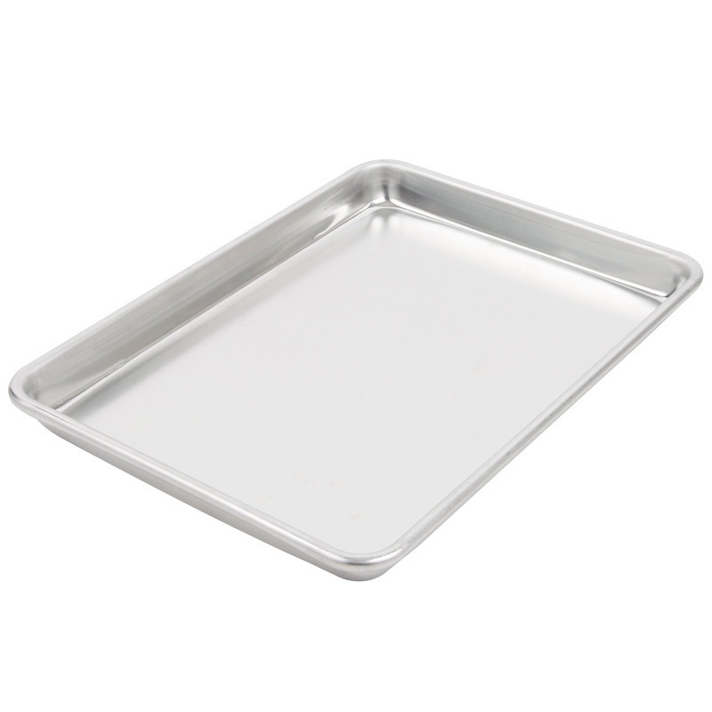 Vollrath Wear-Ever Heavy-Duty Bun Pan, 1/4 Size, 16 Gauge Aluminum