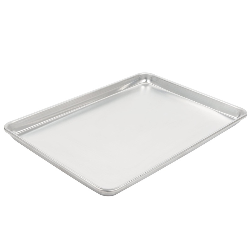Vollrath Wear-Ever Heavy-Duty Bun Pan, Wire Rimmed, Half Size, 18 Gauge Aluminum