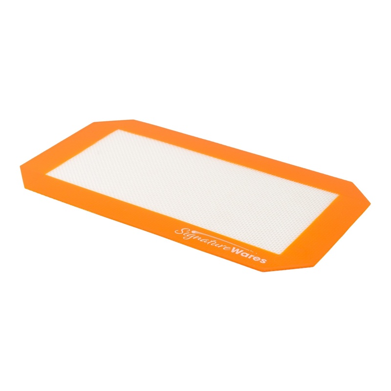 SignatureWares Silicone Bun Pan Liner/Baking Mat, 1/8 Size