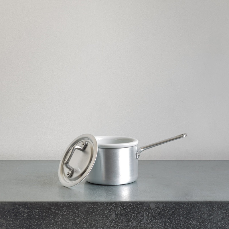 Casserole haute et couvercle en aluminium