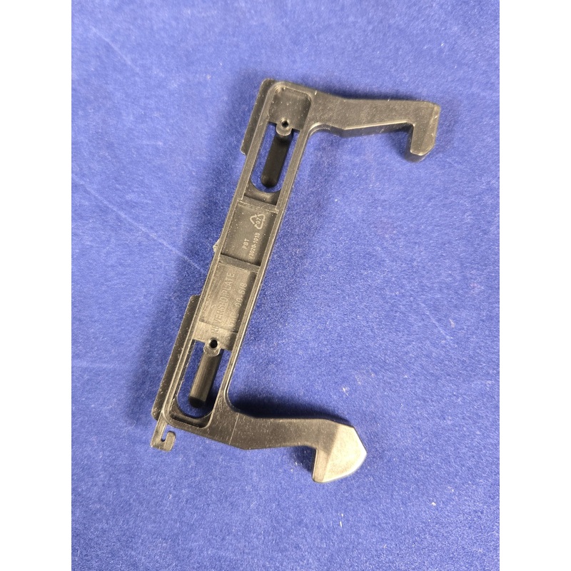 Bosch FFL020 and FFL023 and Microwave oven door hooks - 00635182